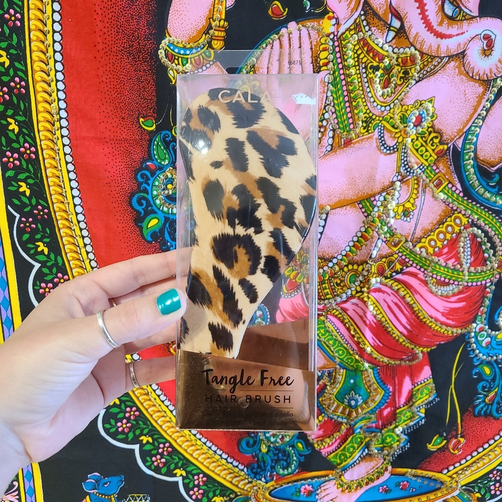 Cheetah Print Tangle Free Hair Brush